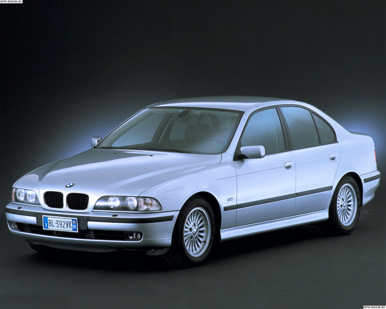 Обои BMW 5-series E39 1280x1024