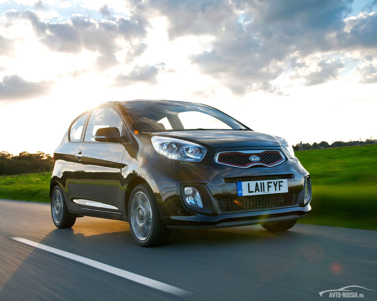 KIA Picanto 3dr: цена, технические характеристики, фото, КИА Пиканто 3 ...