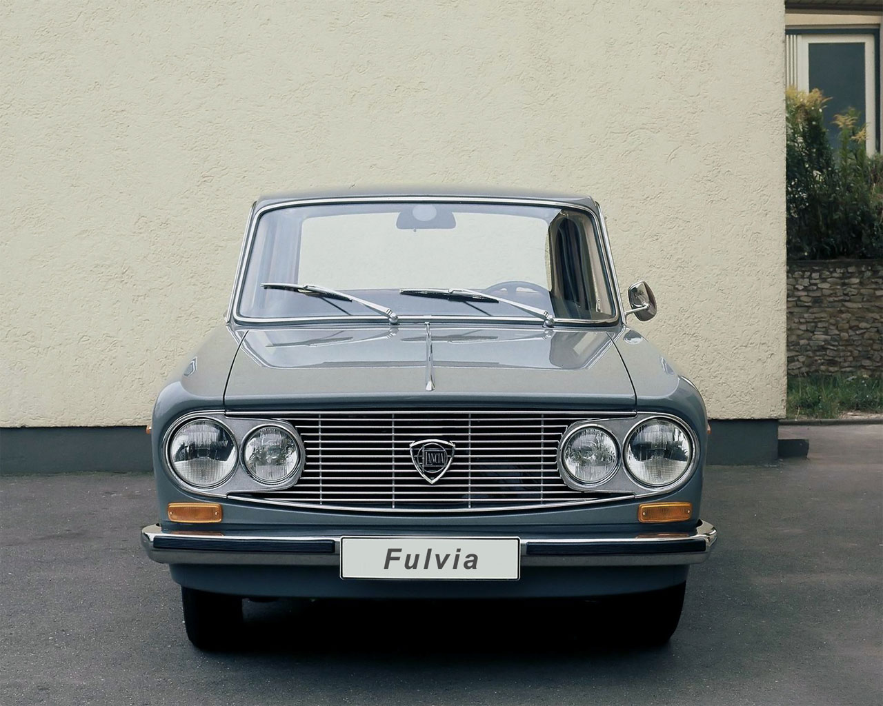 Обои Lancia Fulvia 1280x1024
