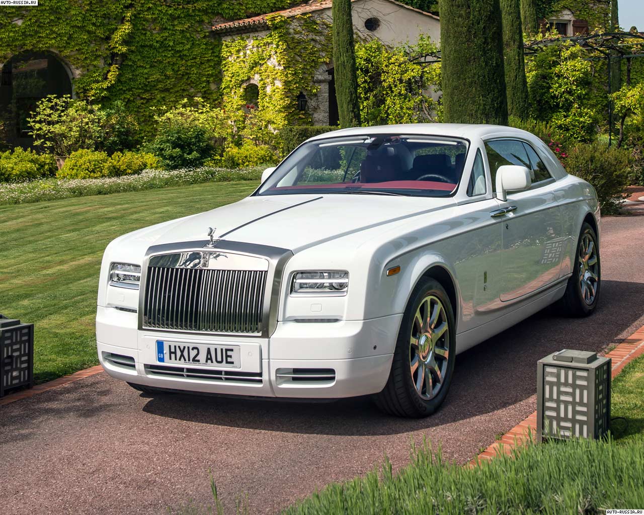 Обои Rolls-Royce Phantom Coupe 1280x1024