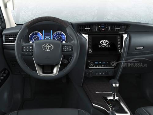 Фото 5 Toyota Fortuner 2.8 TD AT
