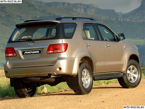 Фото 4 Toyota Fortuner I 3.0 D AT 4WD