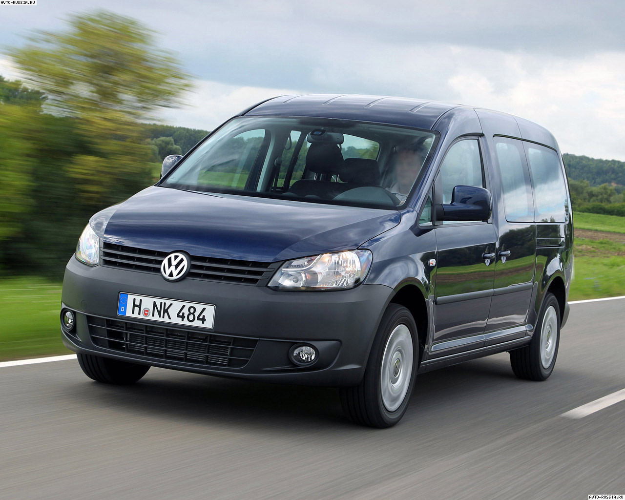 Volkswagen Caddy III Maxi Life цена, технические