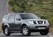 Nissan_Pathfinder_LE_tn