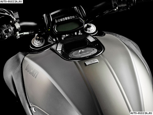 Фото 5 Ducati Diavel Titanium