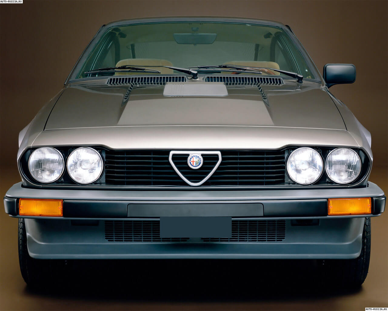 Обои Alfa Romeo Alfetta GT 1280x1024