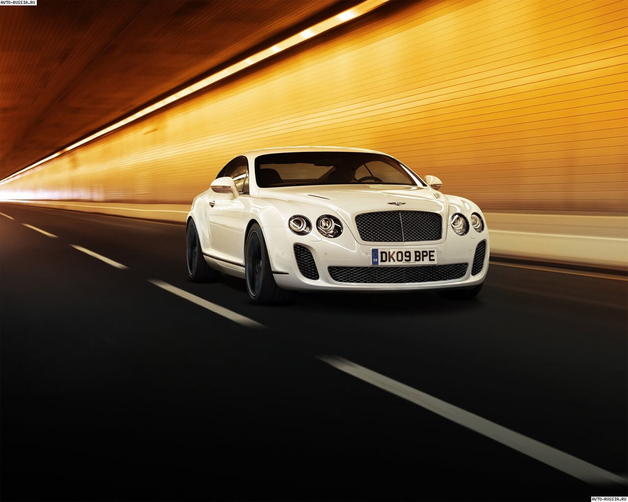 Обои Bentley Supersports 1280x1024
