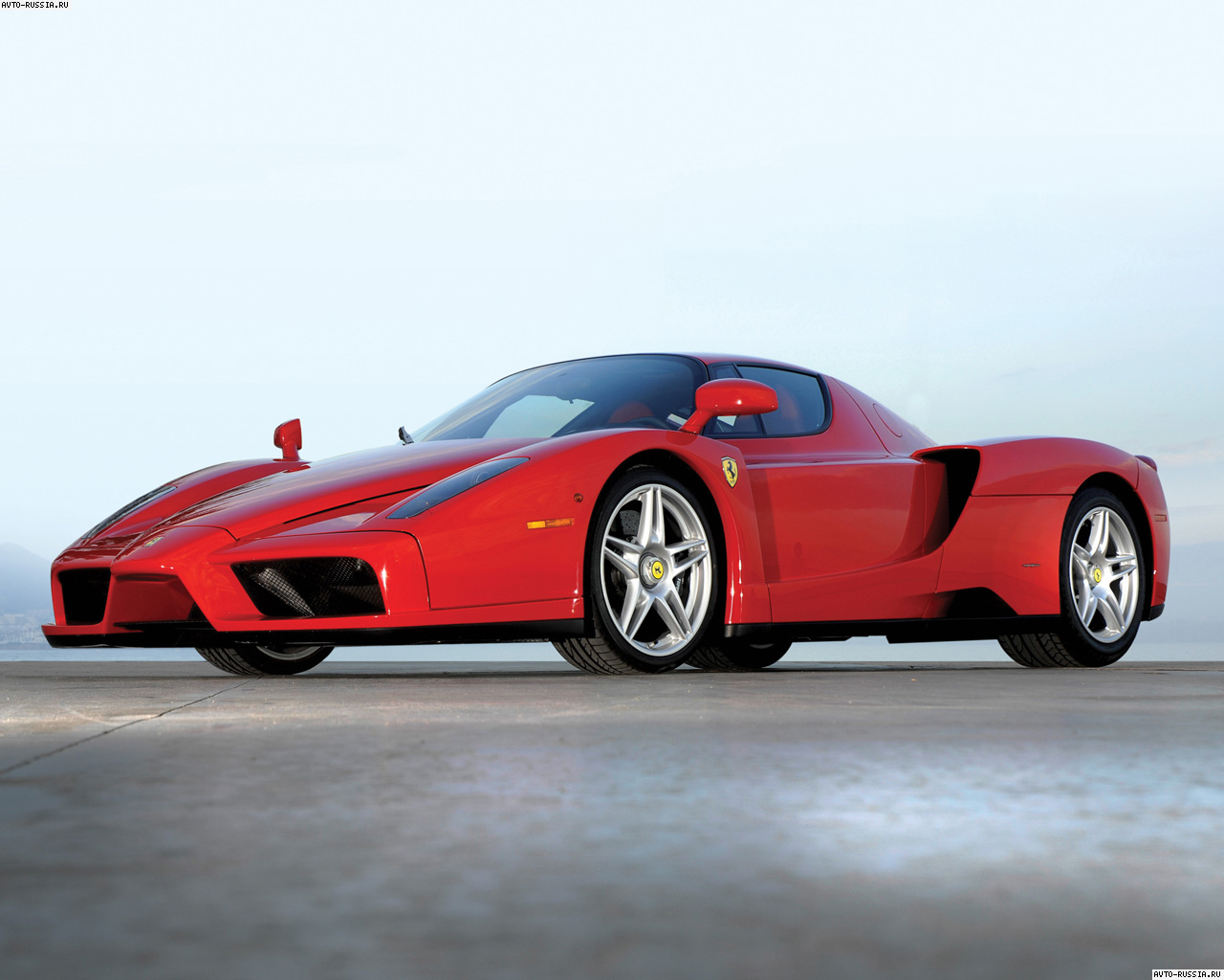Обои Ferrari Enzo 1280x1024