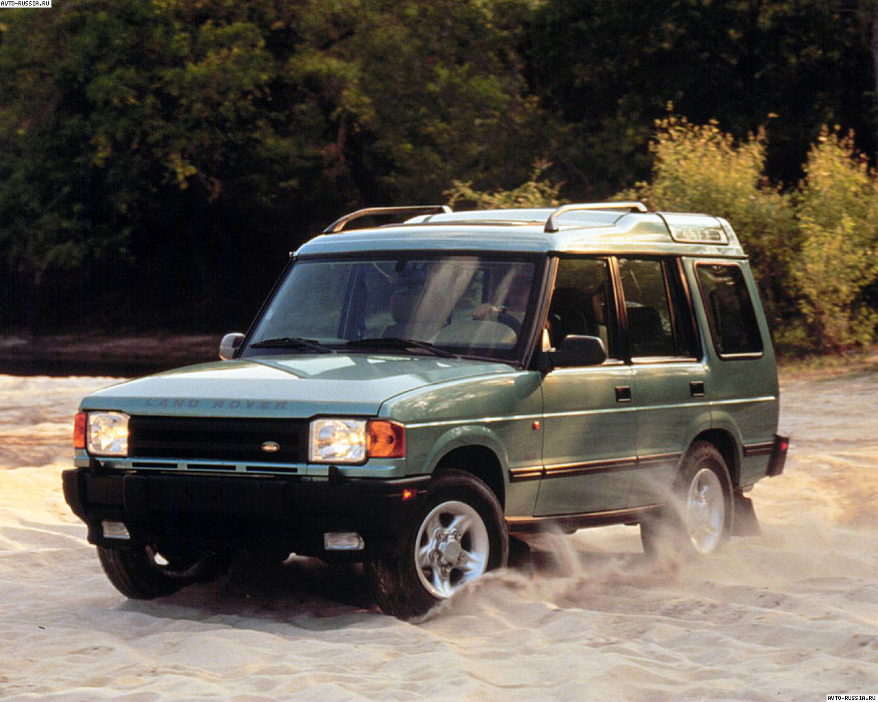 Обои Land Rover Discovery I 1280x1024