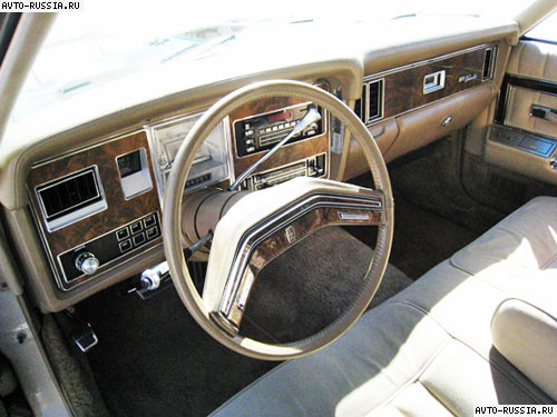 Фото 5 Lincoln Versailles 5.0 AT 135 hp