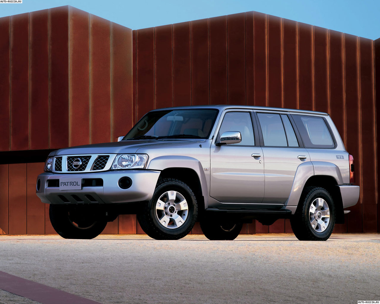 Nissan Patrol Y61 