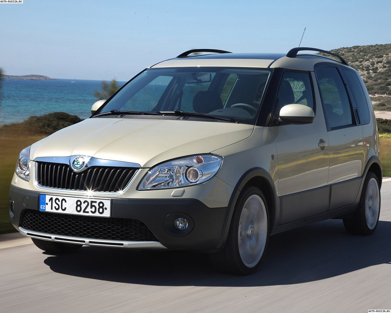 Обои Skoda Roomster Scout 1280x1024