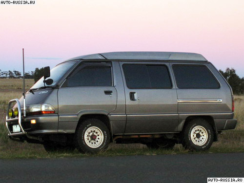 Фото 3 Toyota Town Ace 2.0 AT 4WD