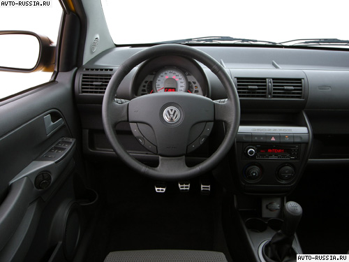 Фото 5 Volkswagen Fox 1.2 MT