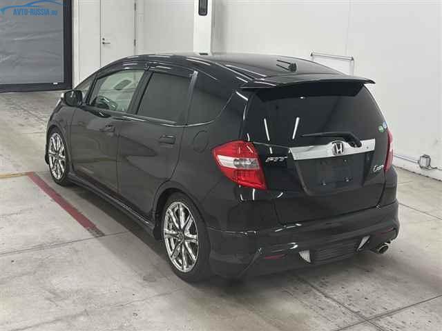 Фото №2 Honda Fit - 1 044 000 руб.
