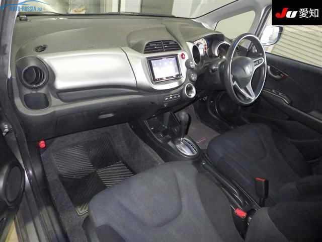 Фото №3 Honda Fit - 943 000 руб.