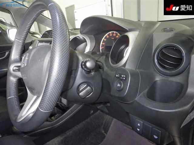 Фото №5 Honda Fit - 943 000 руб.