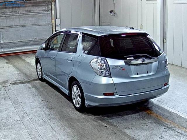 Фото №2 Honda Fit - 923 000 руб.
