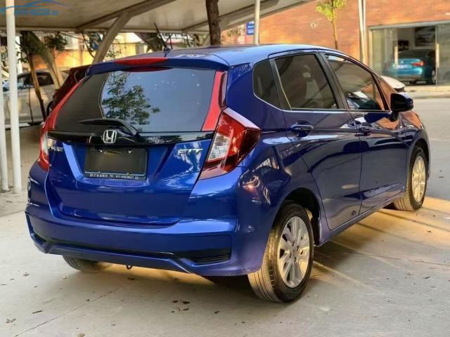 Фото №2 Honda Fit - 1 554 000 руб.