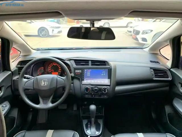 Фото №3 Honda Fit - 1 554 000 руб.