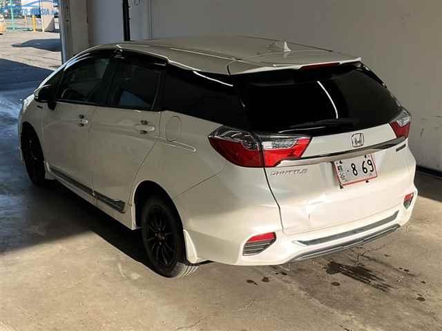 Фото №2 Honda Shuttle - 1 443 000 руб.