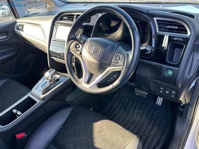 Фото №3 Honda Shuttle - 1 443 000 руб.