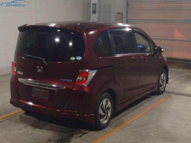 Фото №2 Honda Freed Hybrid - 968 000 руб.