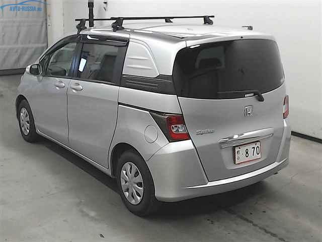 Фото №2 Honda Freed Spike - 686 000 руб.