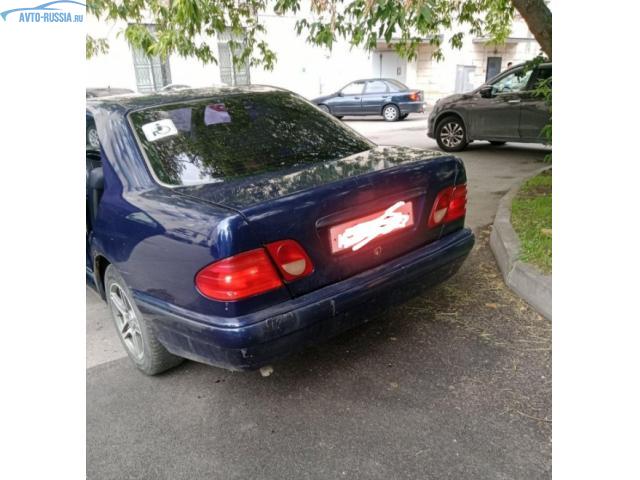 Фото №2 Mercedes E-class - 260 000 руб.