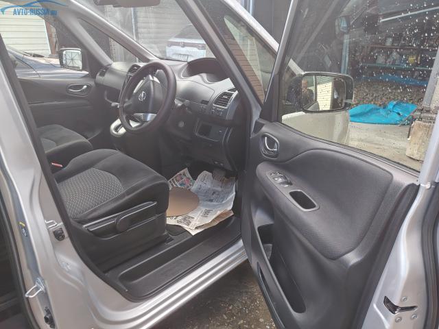 Фото №3 Nissan Serena - 1 300 000 руб.