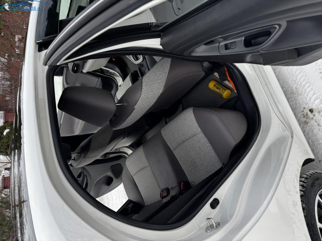 Фото №4 Toyota Yaris - 1 650 000 руб.