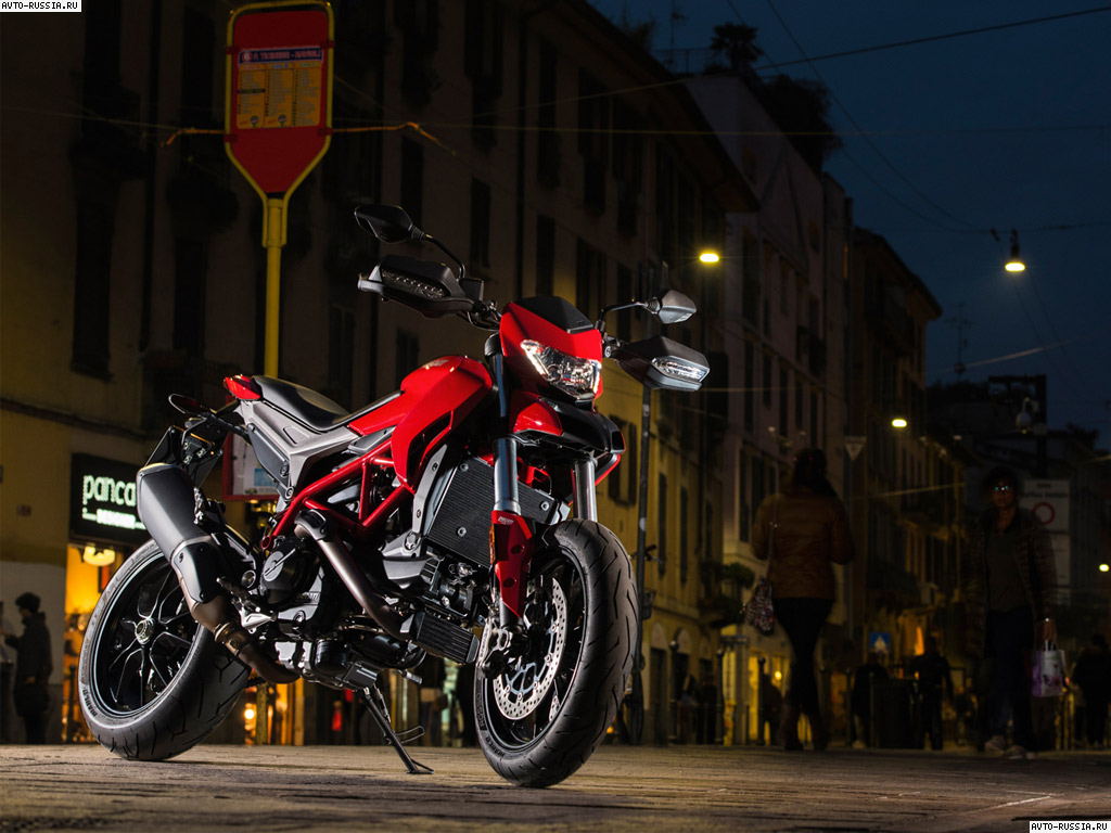 Обои Ducati Hypermotard 939 1024x768