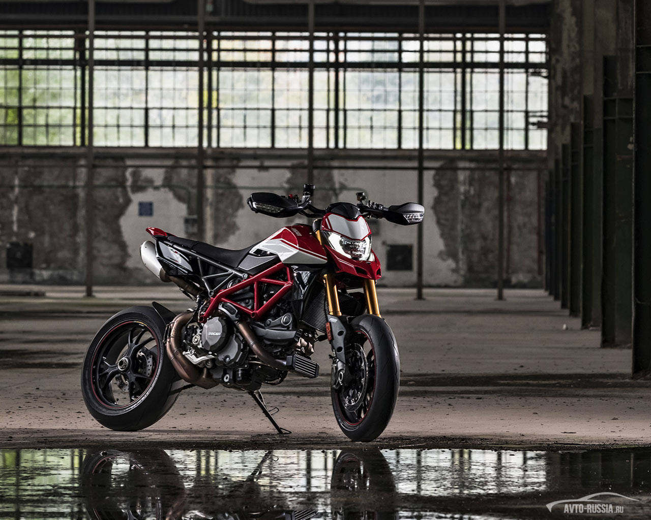 Обои Ducati Hypermotard 950 1280x1024