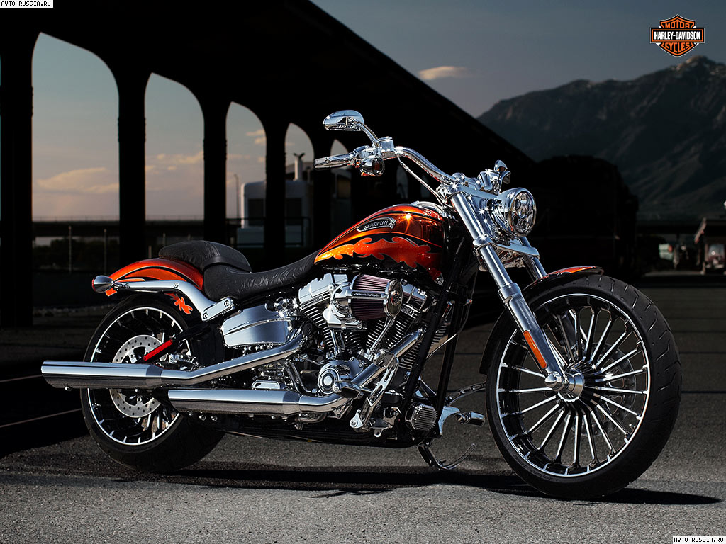 Обои Harley-Davidson CVO Breakout 1024x768