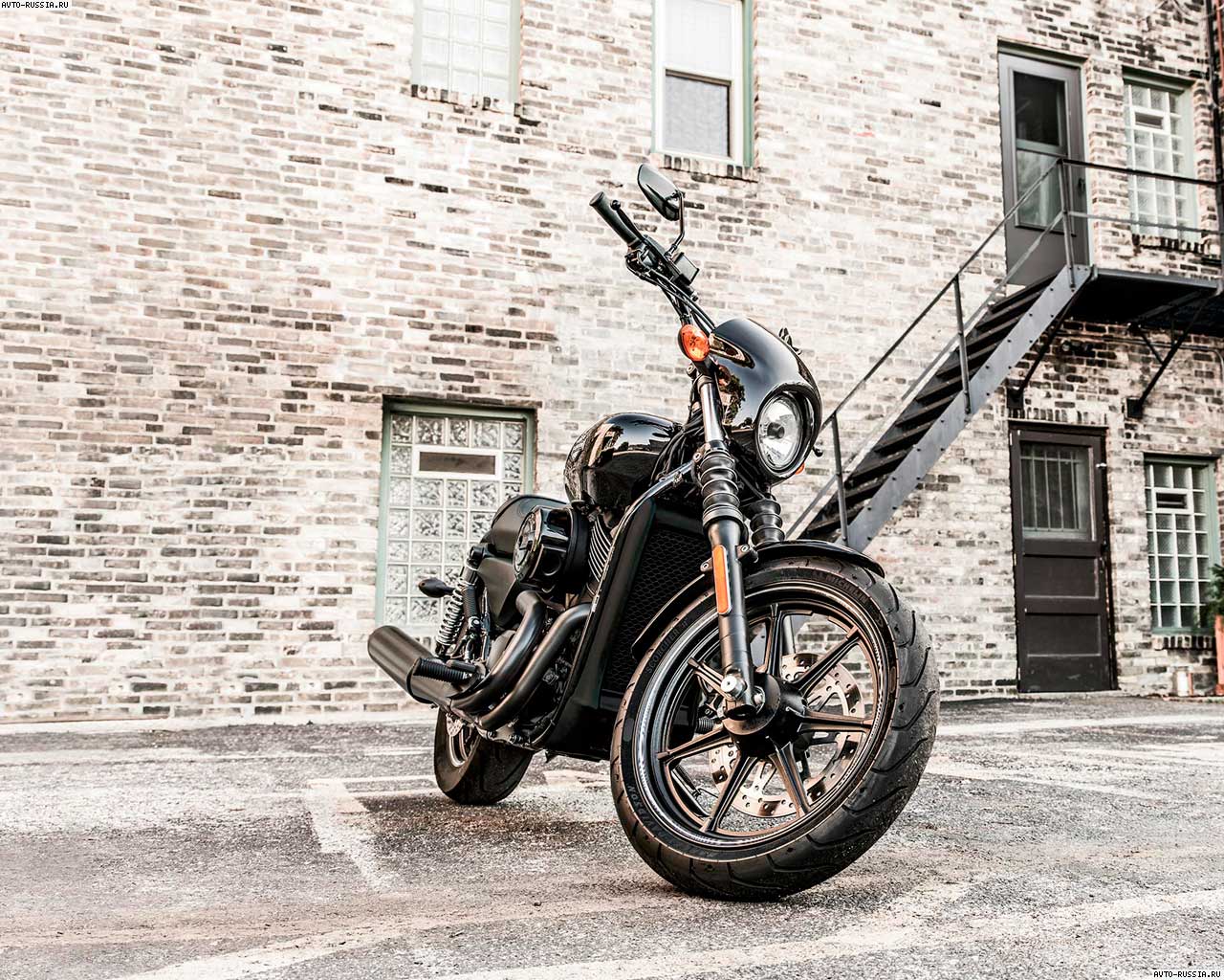 Обои Harley-Davidson Street 1280x1024