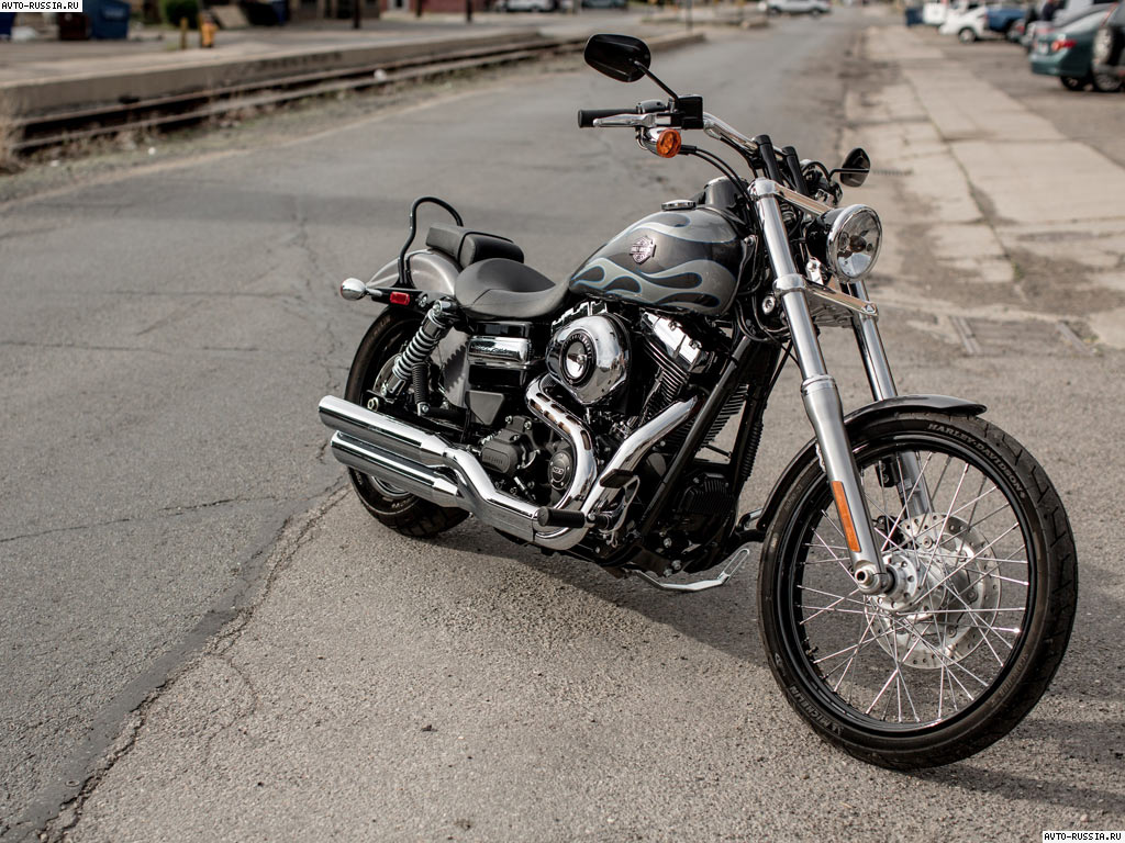 Обои Harley-Davidson Wide Glide 1024x768