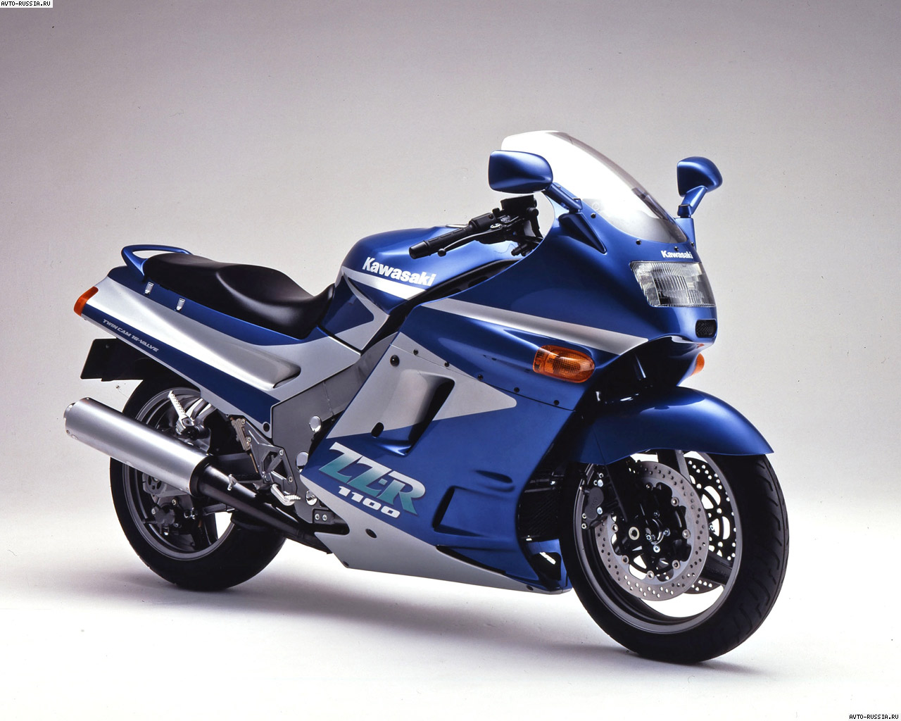Мотоцикл Kawasaki ZZ-R 1100 C 1990 обзор